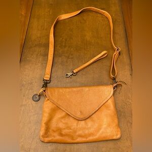 Ladies wanderers travel company leather  Purse.